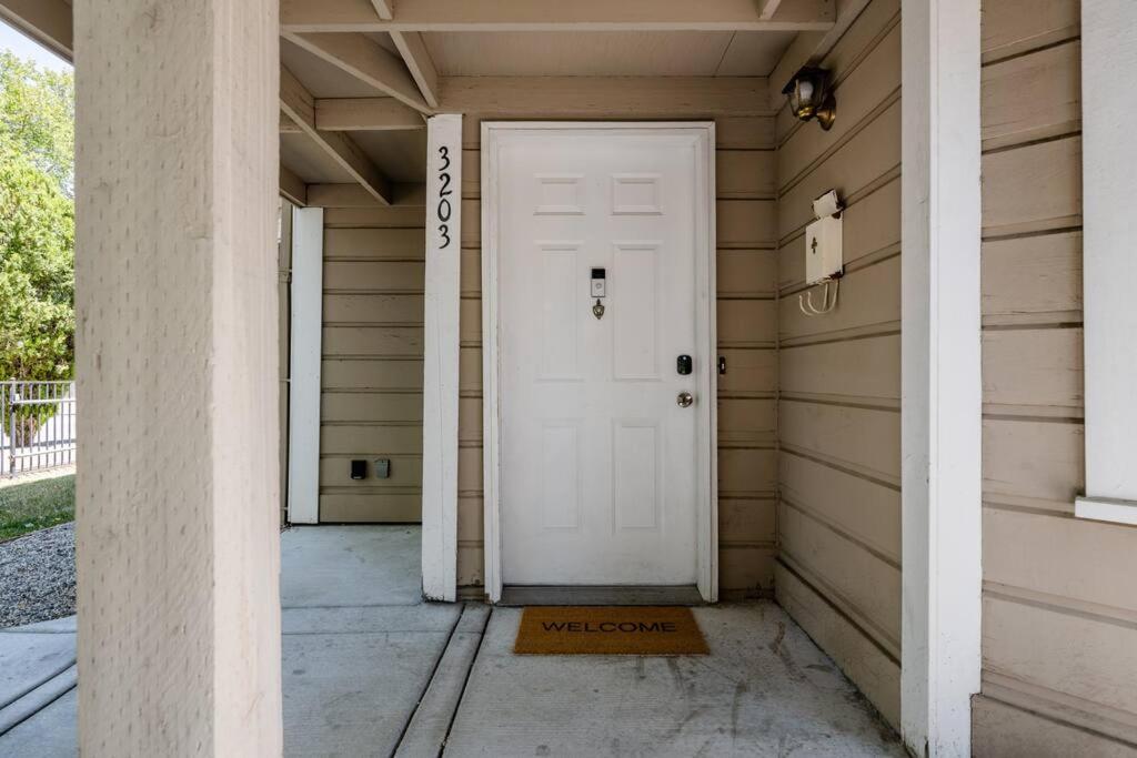 *2Bdr Victorian Home Away From Home - *Central Loc 薩克拉門托 外观 照片